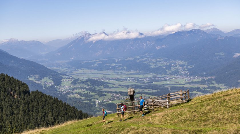 Wandern, Natur & Entspannung im Hotel Karawankenhof Wandern, Natur & Entspannung im Hotel Karawankenhof