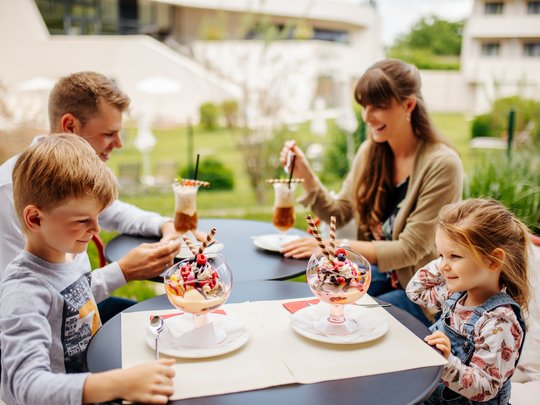 Fun at the hotel for kids in Carinthia Fun at the hotel for kids in Carinthia